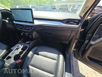 2025 Ford Escape Platinum - miniatura 16