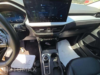 2025 Ford Escape Platinum - miniatura 7