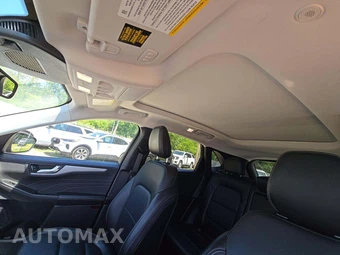 2025 Ford Escape Platinum - miniatura 8