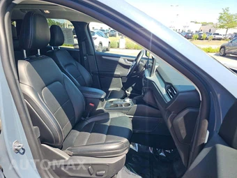 2025 Ford Escape Platinum - miniatura 18