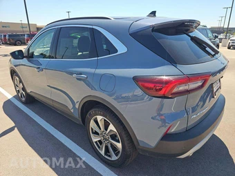 2025 Ford Escape Platinum - miniatura 2