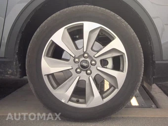 2025 Ford Escape Platinum – miniatura 10