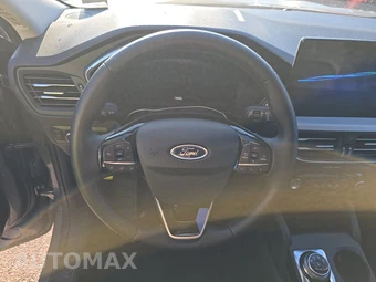 2025 Ford Escape Platinum - miniatura 10