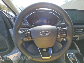 2025 Ford Escape Platinum - miniatura 10