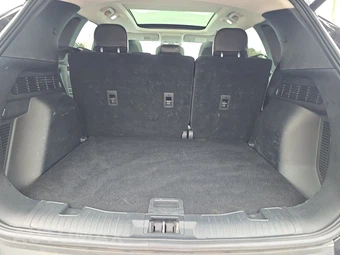2025 Ford Escape Platinum - miniatura 17