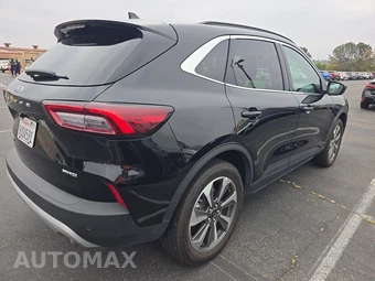 2025 Ford Escape Platinum - miniatura 4