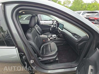 2025 Ford Escape Platinum - miniatura 18