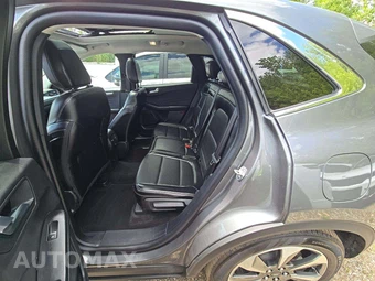 2025 Ford Escape Platinum - miniatura 12