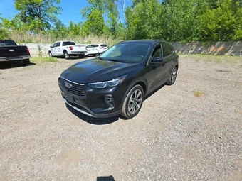 2025 Ford Escape Platinum