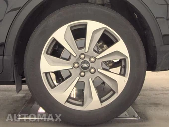 2025 Ford Escape Platinum - miniatura 12