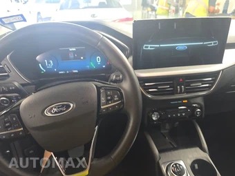2025 Ford Escape Platinum - miniatura 17