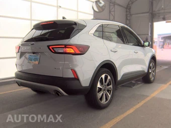 2025 Ford Escape Platinum - miniatura 5