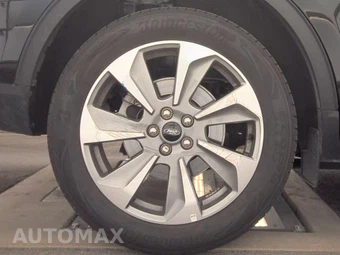 2025 Ford Escape Platinum – miniatura 11