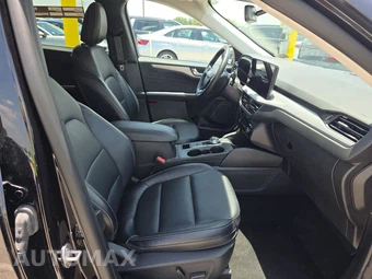 2025 Ford Escape Platinum – miniatura 14