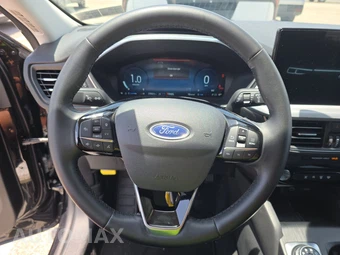 2025 Ford Escape Platinum – miniatura 16