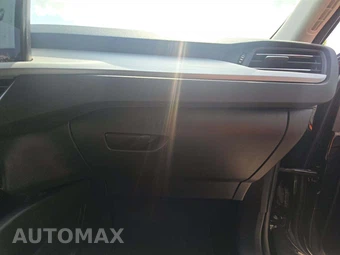 2025 Ford Escape Platinum - miniatura 16