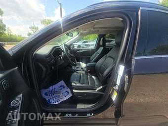 2025 Ford Escape Platinum - miniatura 3