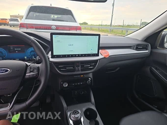 2025 Ford Escape Platinum – miniatura 17