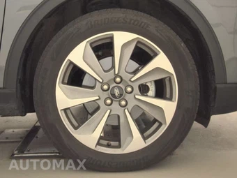 2025 Ford Escape Platinum - miniatura 10