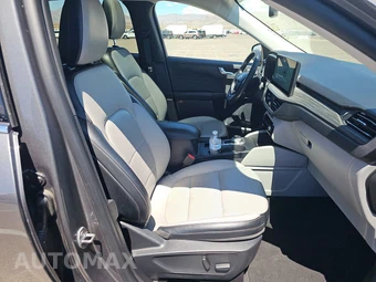 2025 Ford Escape Platinum - miniatura 8