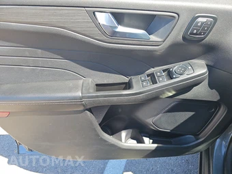 2025 Ford Escape Platinum - miniatura 9