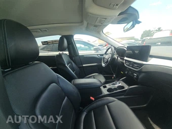 2025 Ford Escape Platinum - miniatura 8