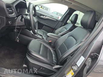 2025 Ford Escape Platinum - miniatura 13