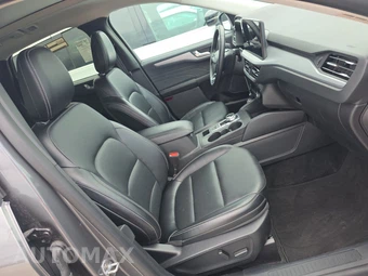 2025 Ford Escape Platinum - miniatura 14