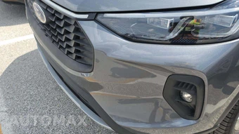2025 Ford Escape Platinum - miniatura 26