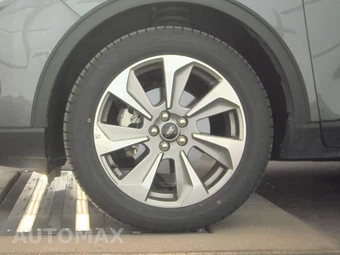 2025 Ford Escape Platinum - miniatura 9