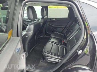 2025 Ford Escape Platinum - miniatura 10