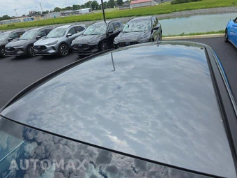 2025 Ford Escape Platinum - miniatura 9