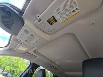 2025 Ford Escape Platinum – miniatura 8