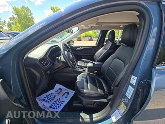 2025 Ford Escape Platinum - miniatura 6
