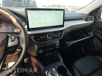 2025 Ford Escape Platinum - miniatura 11