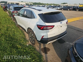 2025 Ford Escape Platinum - miniatura 6