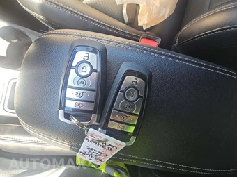 2025 Ford Escape Platinum – miniatura 5