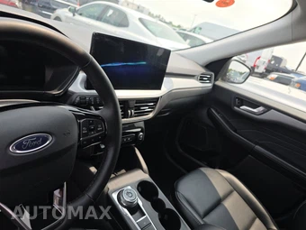 2025 Ford Escape Platinum – miniatura 11