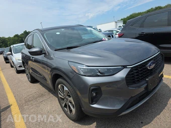 2025 Ford Escape Platinum – miniatura 3