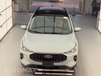 2025 Ford Escape Platinum - miniatura 2