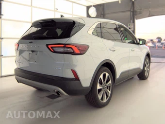 2025 Ford Escape Platinum - miniatura 5