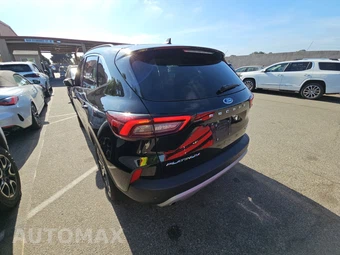 2025 Ford Escape Platinum - miniatura 5