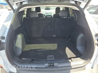 2025 Ford Escape Platinum - miniatura 17