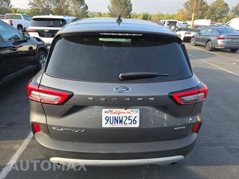2025 Ford Escape Platinum - miniatura 5