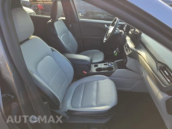 2025 Ford Escape Platinum - miniatura 8