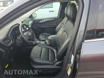 2025 Ford Escape Platinum - miniatura 13