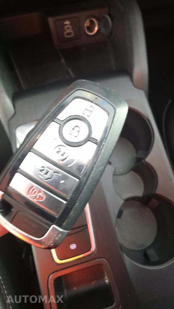 2025 Ford Escape Platinum - miniatura 24
