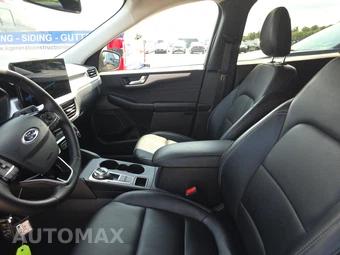 2025 Ford Escape Platinum - miniatura 7