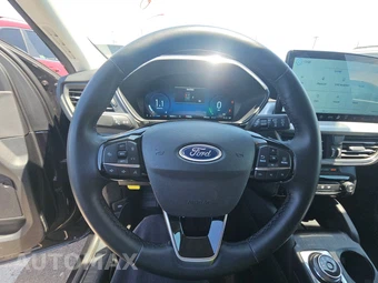 2025 Ford Escape Platinum - miniatura 16