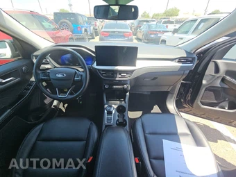 2025 Ford Escape Platinum - miniatura 17
